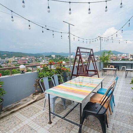 Luffy Hotel Uong Bi Экстерьер фото